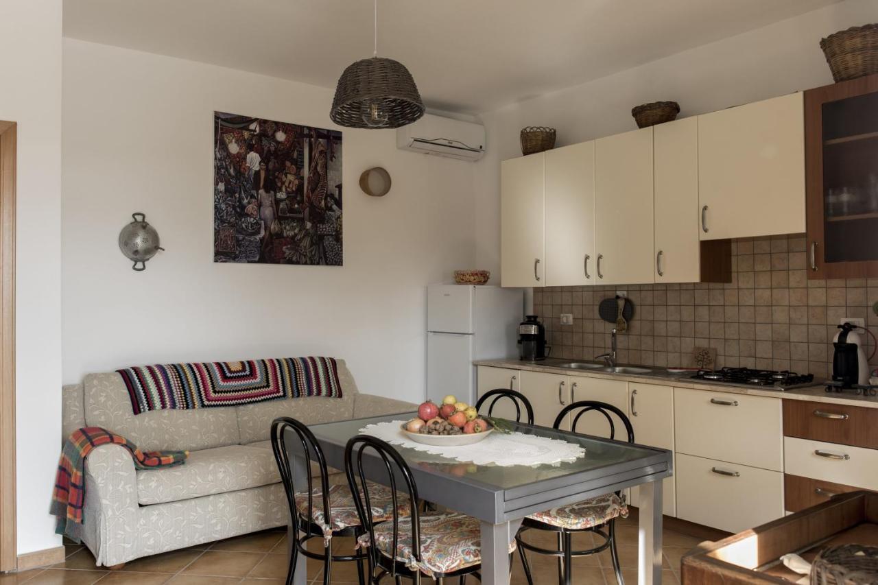 Poggio Vento Country House Hostal Naro Exterior foto